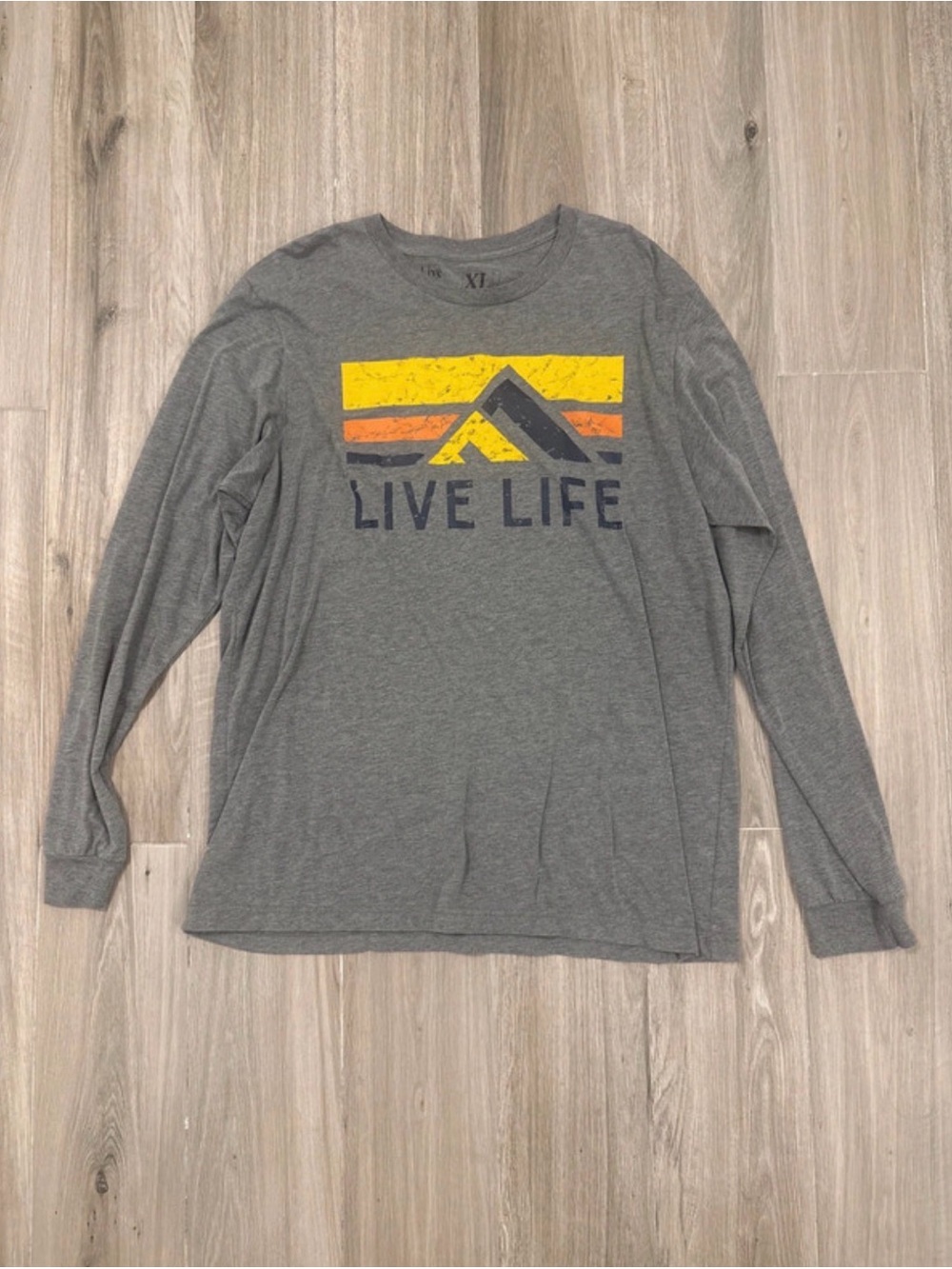 Live Life Graphic Long-Sleeve Tee - Gray with Yellow & Orange Print
